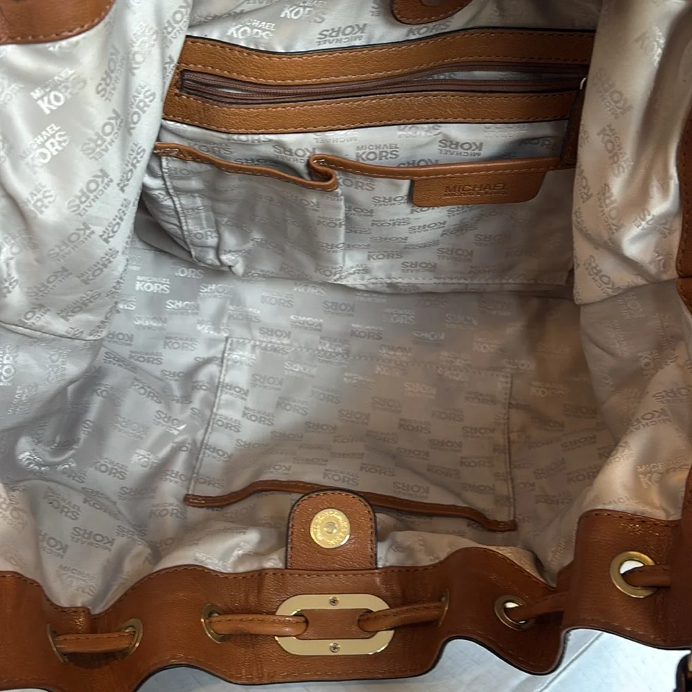 Michael Kors Large Brown Leather Shoulder Bag Gold Hardware